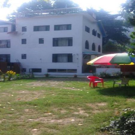 Hotel Grand Jigar Srīnagar Exteriér fotografie